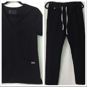 Figs Scrub Set- Black